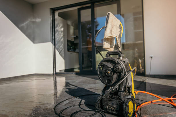 Best Animal Enclosure Cleaning  in Santa Barbara, CA