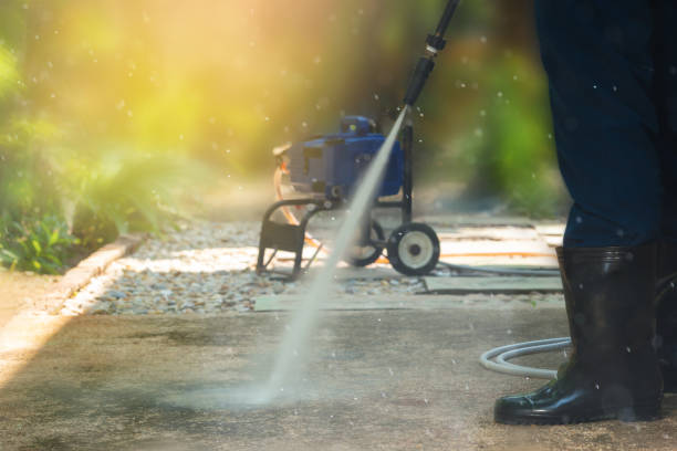 Best Playground Equipment Cleaning  in Santa Barbara, CA